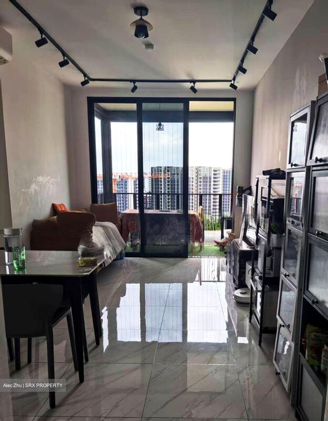 Le Quest (D23), Apartment #566149171